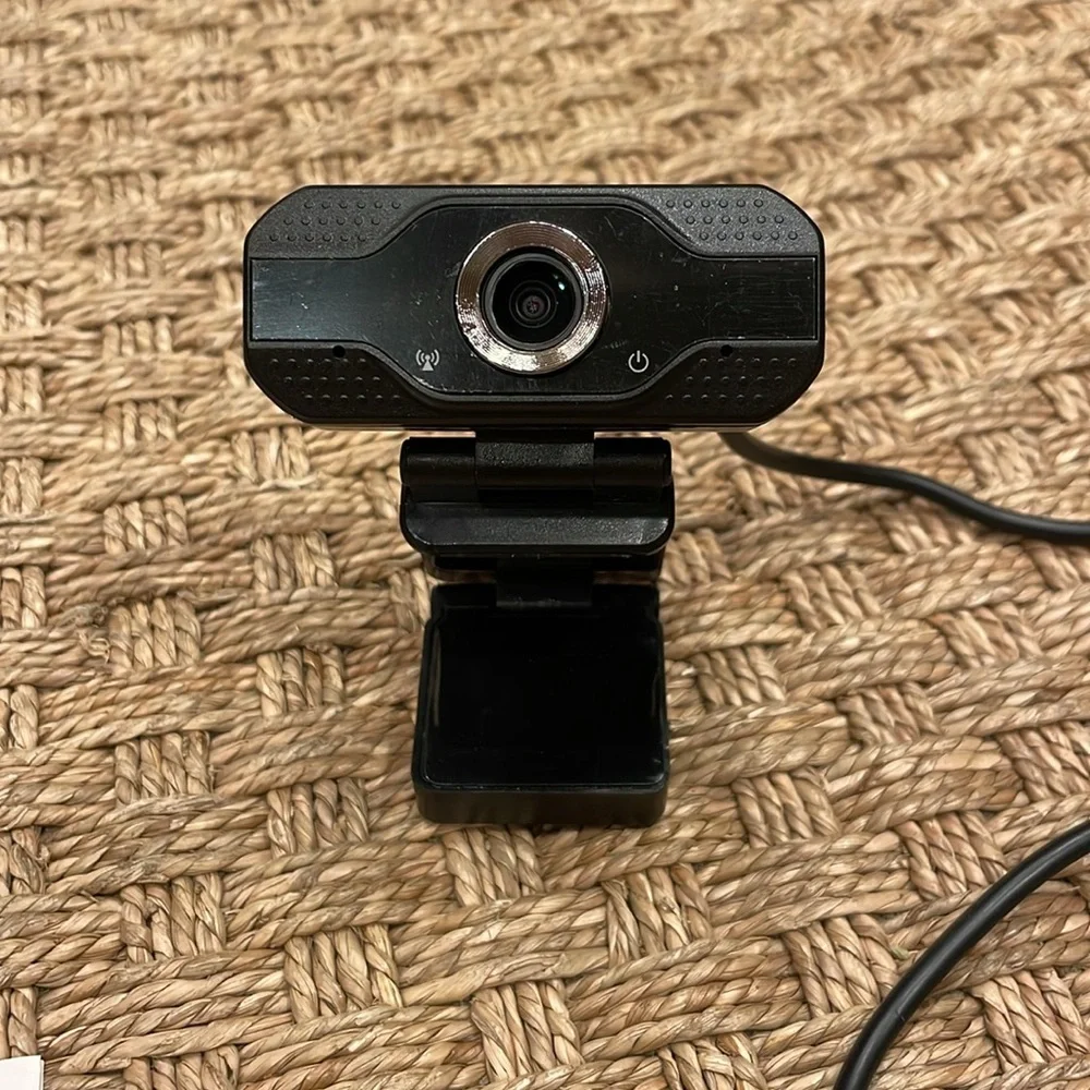 NWT Webcam 1080P HD with Rotatable Clip